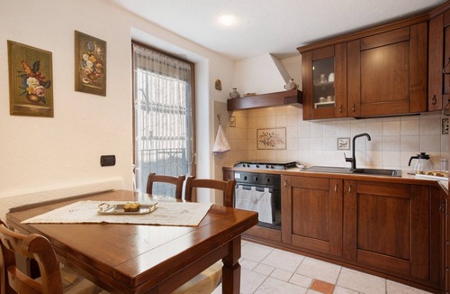 Nus Apartment | Apartment 'Manu - Blavy Nus' with Mountain View, Private Terrace and Wi-Fi