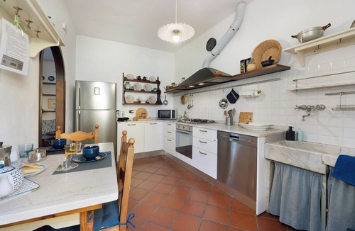 Moneglia Apartment | Apartment 'Marcone' with Sea View, Private Terrace and Wi-Fi