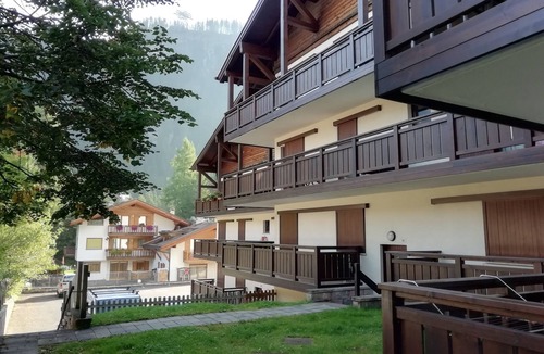 Alba Apartment | Apartment Martmolada Canazei - Val di Fassa - View of the DOLOMITES