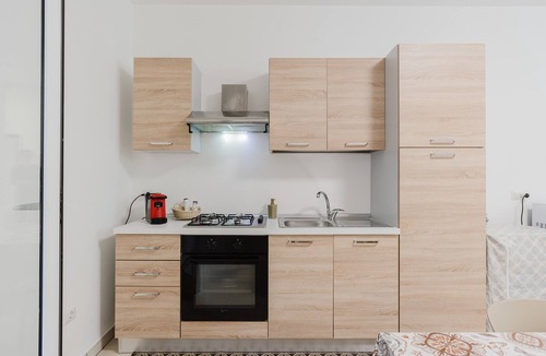 Balestrate Apartment | Apartment 'Mea' with Sea View, Wi-Fi and Air Conditioning