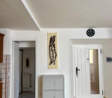 Pettenasco Apartment | Apartment Meringa