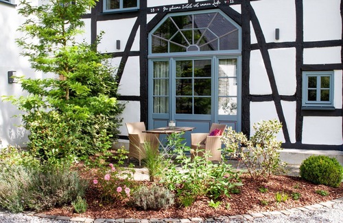 Brilon Apartment | Apartment 'Michels Mühle - Up De Lütt Deel' with Private Terrace, Private Garden and Wi-Fi