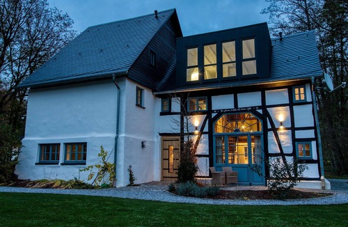 Brilon Apartment | Apartment 'Michels Mühle - Up De Lütt Deel' with Private Terrace, Private Garden and Wi-Fi