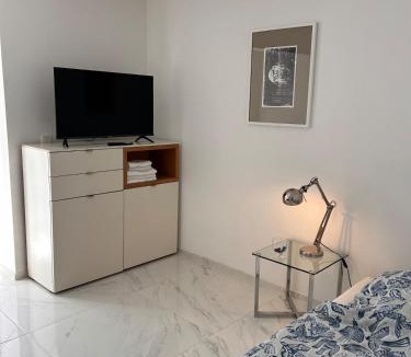 Saarbruecken Apartment | Apartment mit 3 Wohn- Schlafzimmern