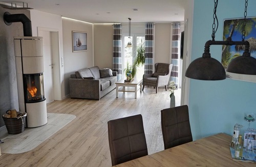 Lohhof Apartment | Apartment-Mobility bath-Kapitän
