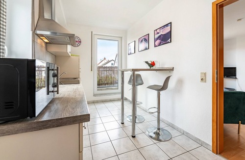 Halberg Apartment | Apartment 'Modern I Citynah I 3 Personen I' with Private Terrace and Wi-Fi