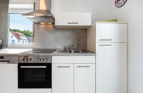 Halberg Apartment | Apartment 'Modern I Citynah I 3 Personen I' with Private Terrace and Wi-Fi