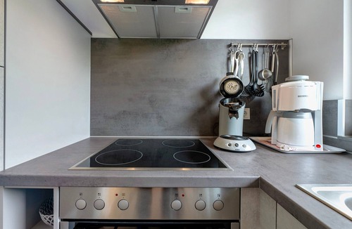 Briedel Apartment | Apartment 'Moselnest' with Lake View, Shared Garden and Wi-Fi