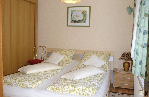 Hullersen Apartment | Apartment near the forest in Hullersen