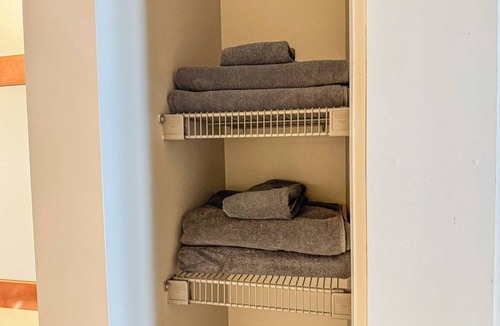 Old West Side Apartment | Apartment near Kerrytown Concert House