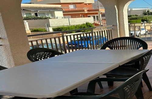 Oliva Apartment | Apartment near Sea Beach Walk to Center