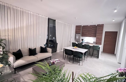 Limassol Apartment | Apartment/NearCasinoPort/GolfClub/Tennis AcademyMall/&Football Stadium.