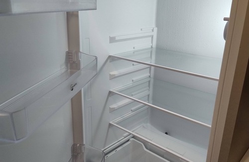 Ispra Apartment | Apartment 'Nice Lake View' with Lake View, Wi-Fi and Air Conditioning