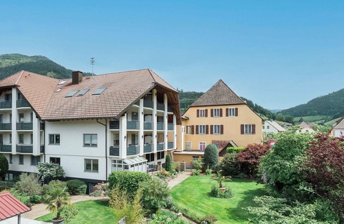 Simonswald Apartment | Apartment no. 15 - Rustic vacation apartment, 70sqm, 1 bedroom, 1 living room, max. 4 persons