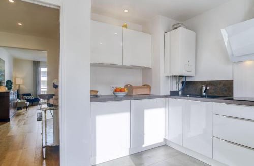Biarritz Apartment | Apartment Océana by Interhome