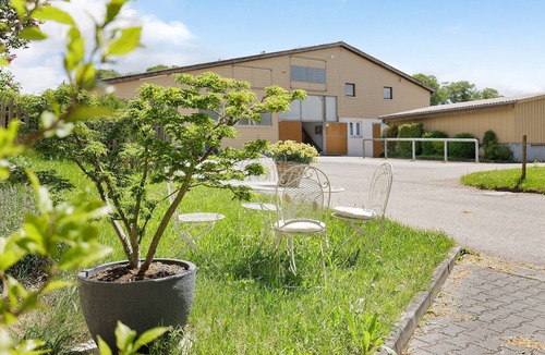 Gomadingen House | Apartment on an Equestrian Estate in Gomadingen