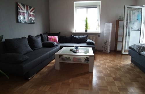 Goeppingen Apartment | Apartment on the ground floor with sunny south-facing balcony near Barbarossa-Therme and center