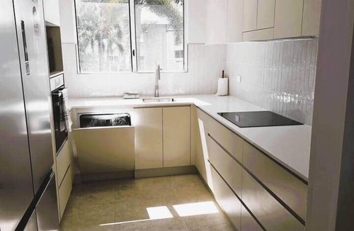North Ward Apartment | Apartment on The Strand - 2 Bed 2 Bath in a gated complex.
