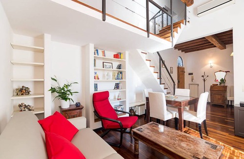 San Lorenzo Apartment | Apartment overlooking the Duomo