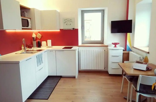 Lorenzago di Cadore Apartment | Apartment 'Parco Dei Sogni' with Mountain View, Shared Terrace and Wi-Fi