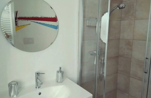 Lorenzago di Cadore Apartment | Apartment 'Parco Dei Sogni' with Mountain View, Shared Terrace and Wi-Fi