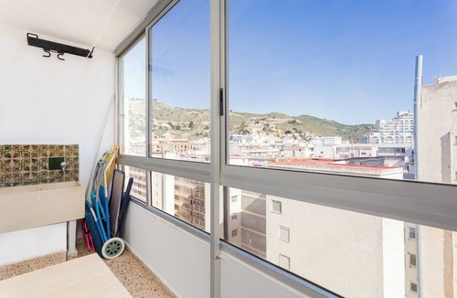 Cullera Apartment | Apartment 'Palmera Beach House' with Sea View, Private Terrace and Wi-Fi