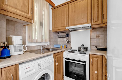 Pondi Apartment | Apartment 'Panorama 2' with Sea View, Wi-Fi and Air Conditioning