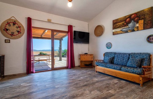 Paduledda Apartment | Apartment "Panoramico Isola Rossa" with Sea View, Private Terrace & A/C