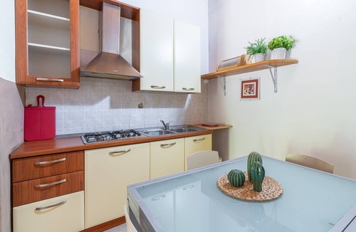 Arenella Apartment | Apartment 'Pathos Retreat Rosmarino' with Shared Pool, Wi-Fi and Air Conditioning