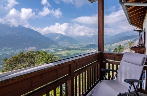 Sluderno Apartment | Apartment 'Patztauhof Ortlerblick' with Mountain View, Private Terrace and Wi-Fi