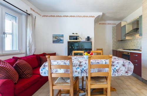 La Muddizza Apartment | Apartment 'Piano Terra' with Sea View, Wi-Fi and Air Conditioning