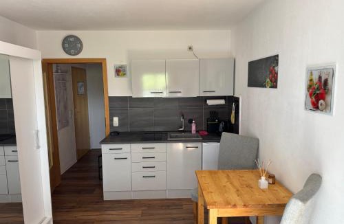 Zwiesel Apartment | Apartment Pool Sauna Netflix Bike Parking WIFI YTPremium
