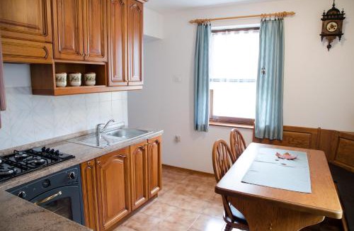 Tolmin Apartment | Apartment pri Damijanu