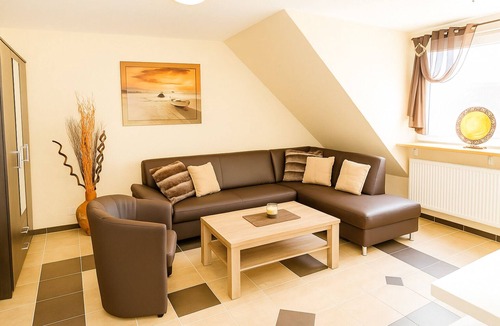 Region Hannover District Apartment | Apartment-Private Bathroom-60 m2