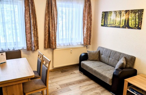 Dobel Apartment | Apartment-Private Bathroom-Classic-No view-Fewo 2