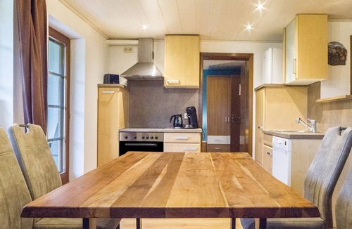 Schollach Apartment | Apartment "Pusteblume" with terrace & WIFI