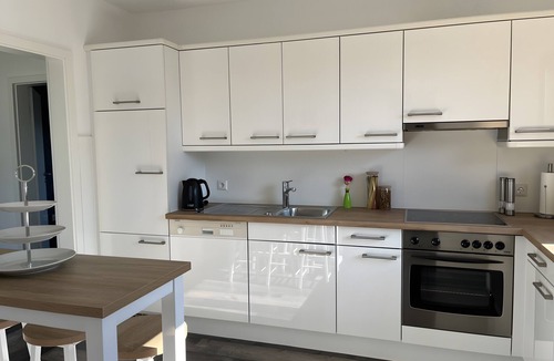 Herscheid Apartment | Apartment "Pusteblume", 70 sqm with Private Terrace and Garden