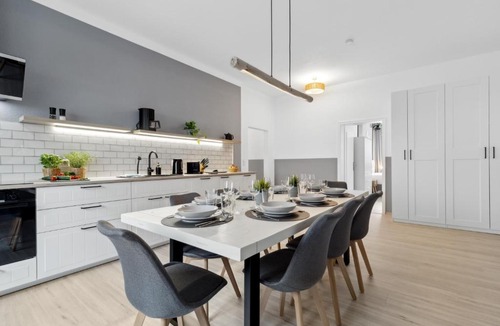 Karlsruhe City Centre Apartment | Apartment Pyramidenblick