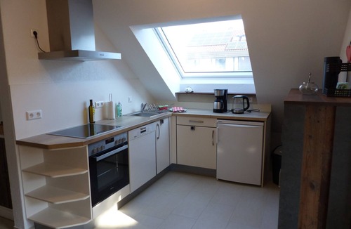 Markdorf Apartment | Apartment Rehblick - 3-room apartment Rehblick, shower/WC, 81sqm floor space, 1st floor.