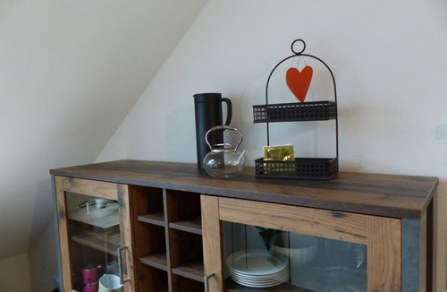 Markdorf Apartment | Apartment Rehblick - 3-room apartment Rehblick, shower/WC, 81sqm floor space, 1st floor.