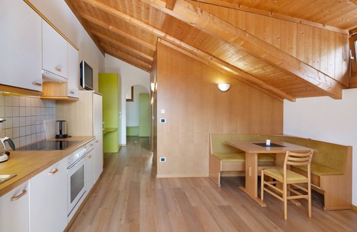 Silandro Apartment | Apartment 'Residence Schnatzhof D13' with Mountain View, Shared Pool and Wi-Fi