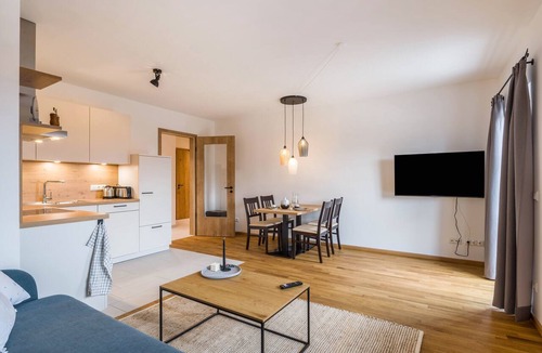 Gilching Apartment | Apartment 'Rosa' at the Schloegelhof with Wi-Fi & Balcony