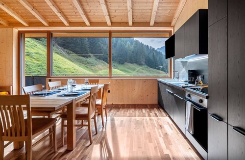 Stelvio Apartment | Apartment 'Rumwaldhof Enzian' with Mountain View, Shared Terrace and Wi-Fi