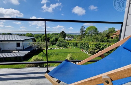 Saint-Prix Apartment | Apartment Saint-Prix, 1 bedroom, 4 persons