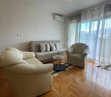 Solin Apartment | Apartment Sara