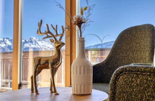 Nova Ponente Apartment | Apartment "Schlossberg Rosengarten" with Mountain View, Private Finnish Sauna & Garden