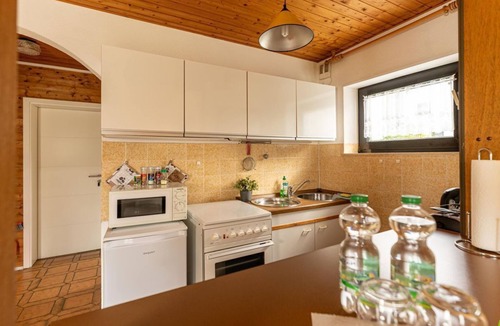 Gemuenden Apartment | Apartment Schmidt - apartment/apartment, shower, toilet, quiet