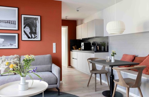 Bad St. Peter-Ording Apartment | Apartment 'Seamaster' with Balcony and Wi-Fi