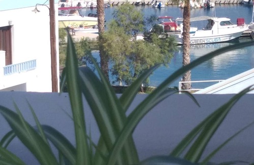 Posidonia Apartment | Apartment 'Sea View Double Bedroom' with Sea View, Wi-Fi and Air Conditioning