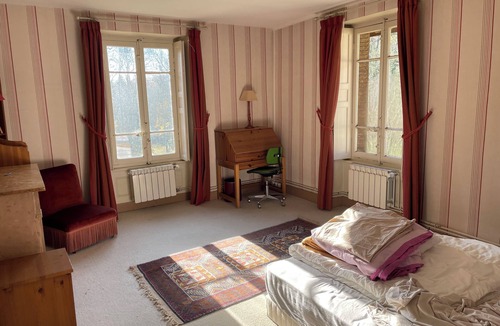 Les Serres - Vivier Condo | Apartment sharing in a house with garden